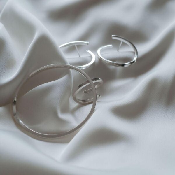 Mae Earrings - Image 2